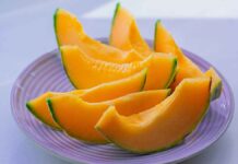 Τα αντιοξειδωτικά φρούτα της εποχής Το λυκοπένιό του, επίσης έχει αντικαρκινική και αντιφλεγμονώδη δράση και συμβάλλει στη μείωση της χοληστερίνης και της αρτηριακής πίεσης.